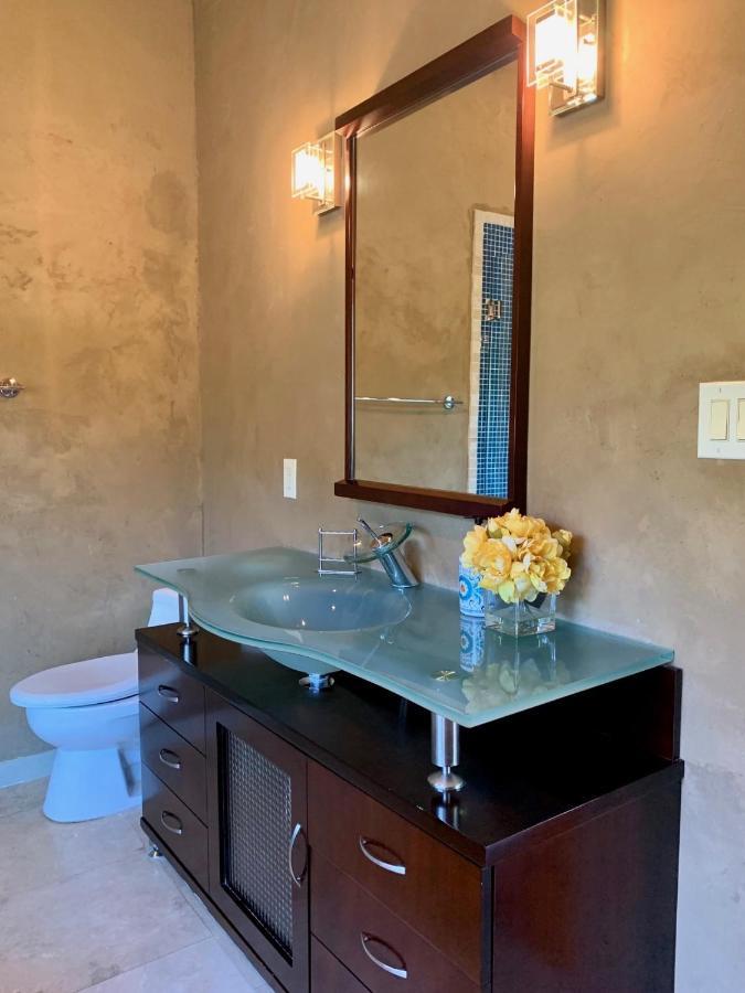 Villa Scenic Hill Country Retreat - Rhino Ranch New Braunfels Exterior foto