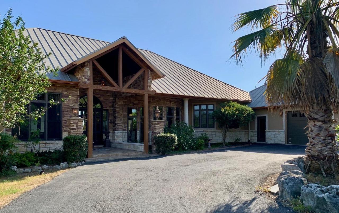 Villa Scenic Hill Country Retreat - Rhino Ranch New Braunfels Exterior foto